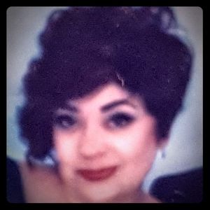 Meet your Posher, Fabiola